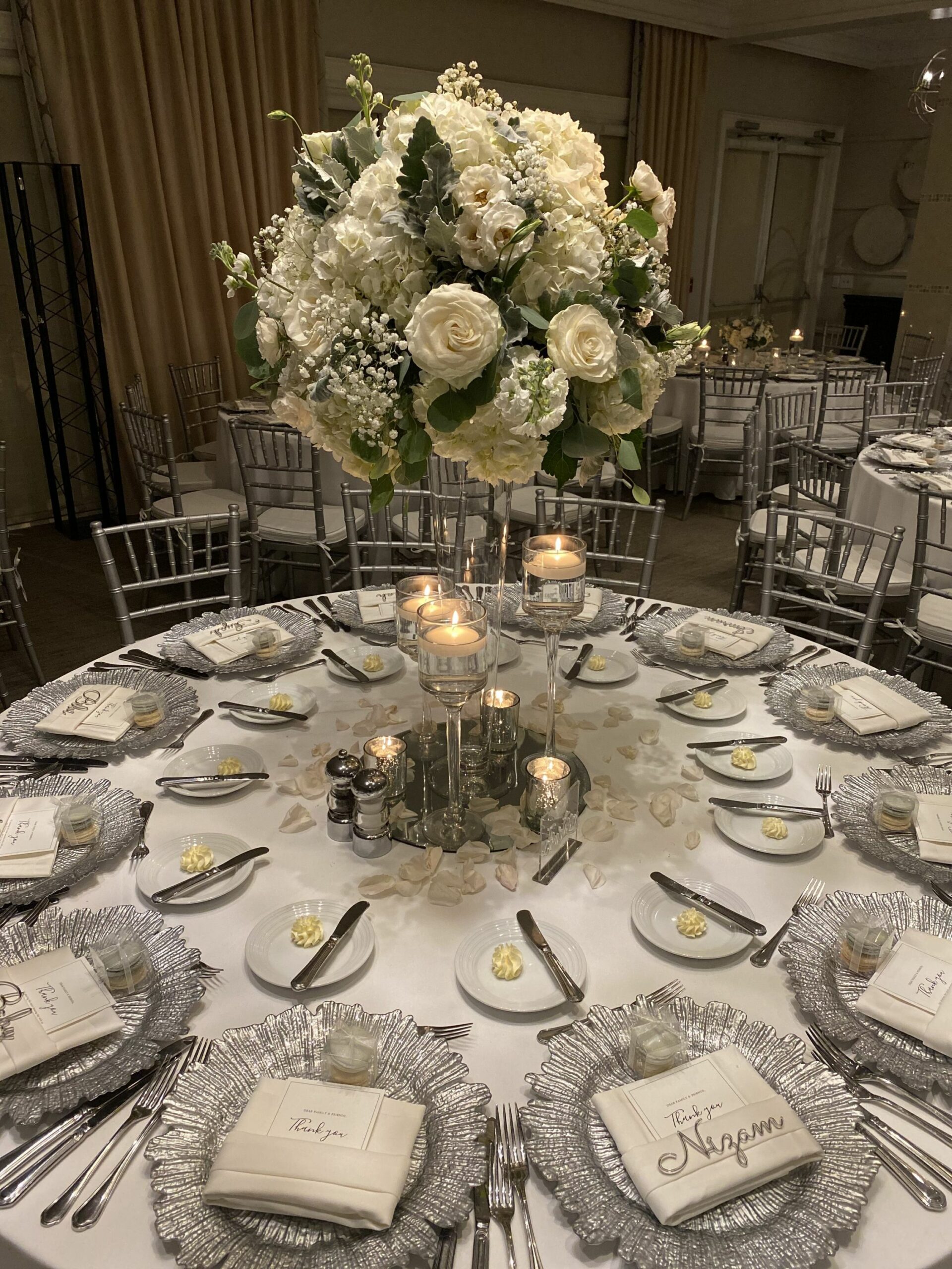 Elegant white and silver table setting  Table arrangements