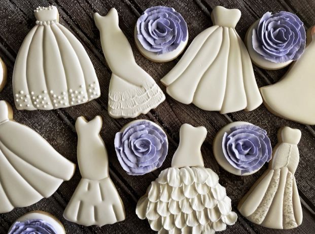 Stunning Wedding Dress Cookies Made For The Big Day - Your Baking